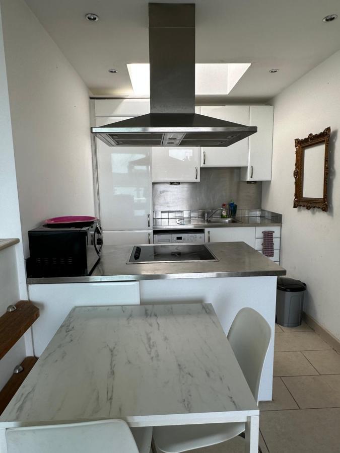 Bright And Airy Islington Apartment لندن المظهر الخارجي الصورة